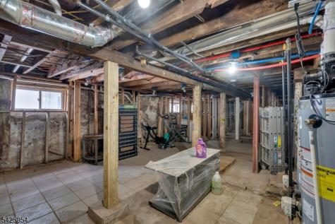 123 Dodd Street East Orange NJ 07017