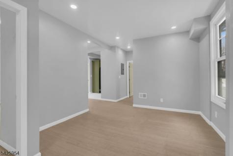 123 Dodd Street East Orange NJ 07017