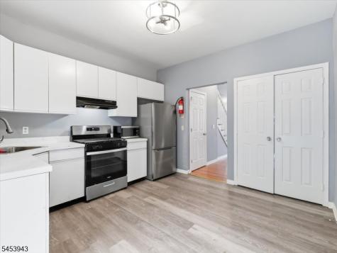 4 Derby Street East Orange NJ 07018