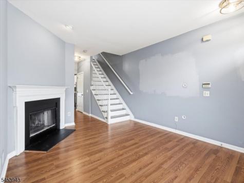 4 Derby Street East Orange NJ 07018