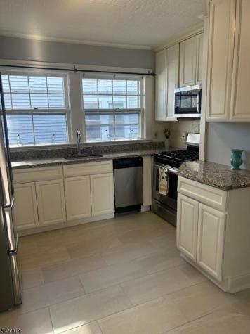 96 Grove Street Montclair NJ 07042
