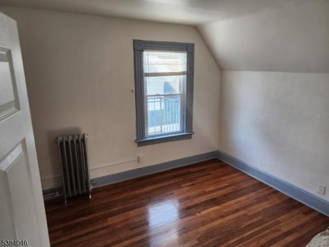 143 S Clinton Street East Orange NJ 07018