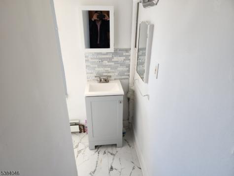 143 S Clinton Street East Orange NJ 07018