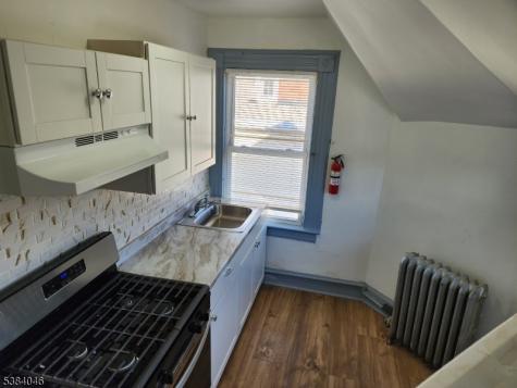 143 S Clinton Street East Orange NJ 07018