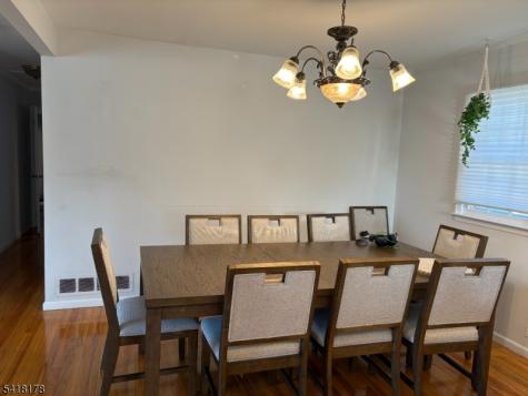 52 Oakwood Avenue Livingston NJ 07039