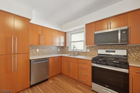 33 N Willow Street Montclair NJ 07042