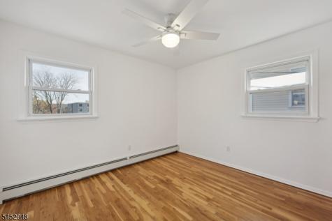 33 N Willow Street Montclair NJ 07042