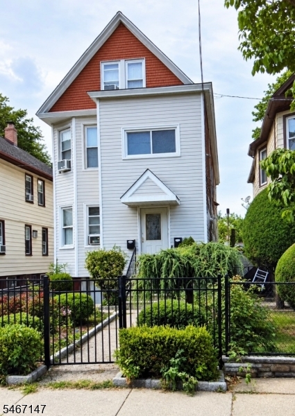 744 Adams Avenue Elizabeth NJ 07201