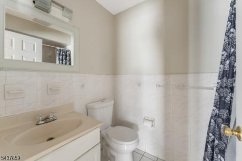 244 Clark Place Elizabeth NJ 07206