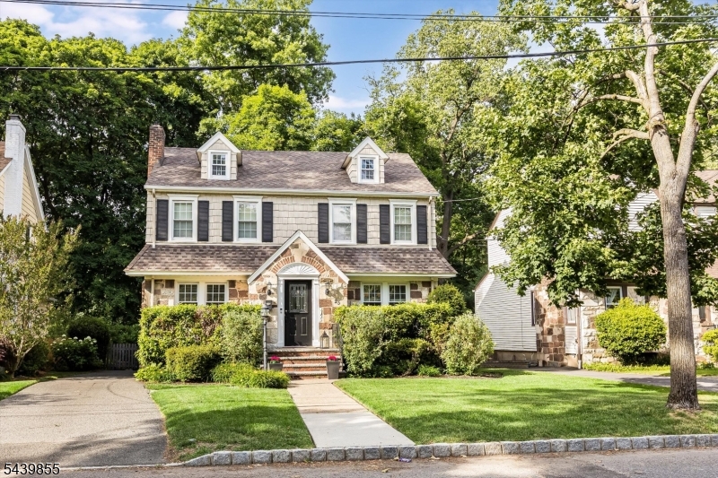 25 Riverview Drive Montclair NJ 07043