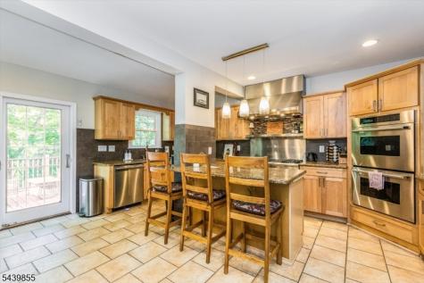 25 Riverview Drive Montclair NJ 07043