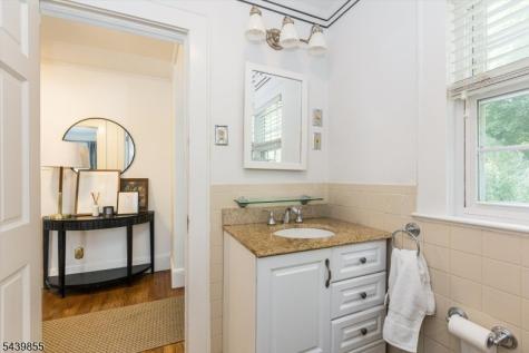 25 Riverview Drive Montclair NJ 07043