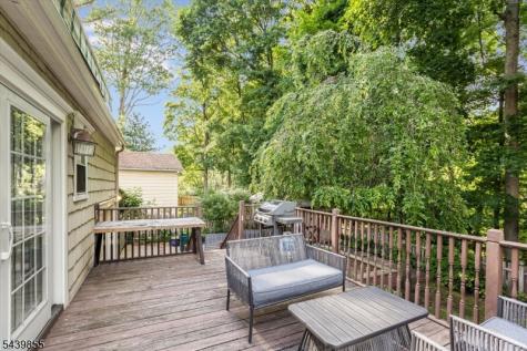 25 Riverview Drive Montclair NJ 07043