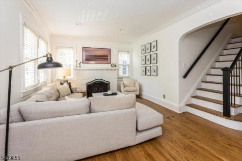 25 Riverview Drive Montclair NJ 07043