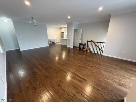 906 Flora Street Elizabeth NJ 07201