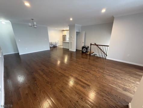 906 Flora Street Elizabeth NJ 07201