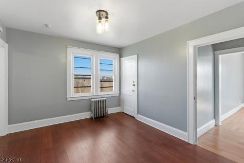 10 Garfield Street Linden NJ 07036