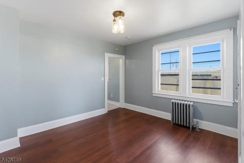 10 Garfield Street Linden NJ 07036