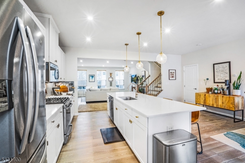 8 Swackhammer Way Mount Olive NJ 07828