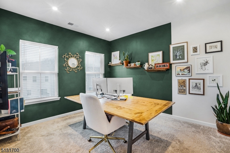 8 Swackhammer Way Mount Olive NJ 07828