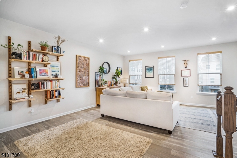 8 Swackhammer Way Mount Olive NJ 07828