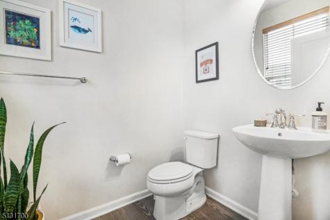 8 Swackhammer Way Mount Olive NJ 07828