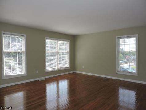 8 Entrance Avenue Morristown NJ 07960