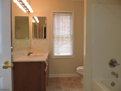 8 Entrance Avenue Morristown NJ 07960