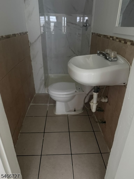 116 3RD Avenue Newark NJ 07104