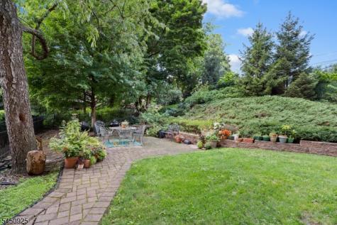 16 Forest Street Montclair NJ 07042
