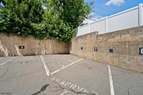 16 Forest Street Montclair NJ 07042