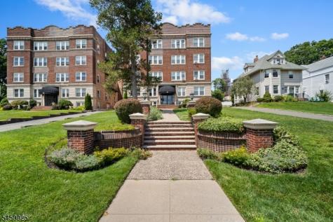 16 Forest Street Montclair NJ 07042