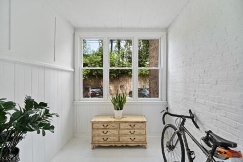 16 Forest Street Montclair NJ 07042