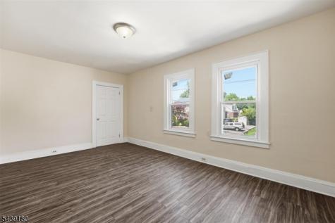 479 Centre Street Nutley NJ 07110
