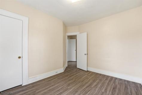 479 Centre Street Nutley NJ 07110