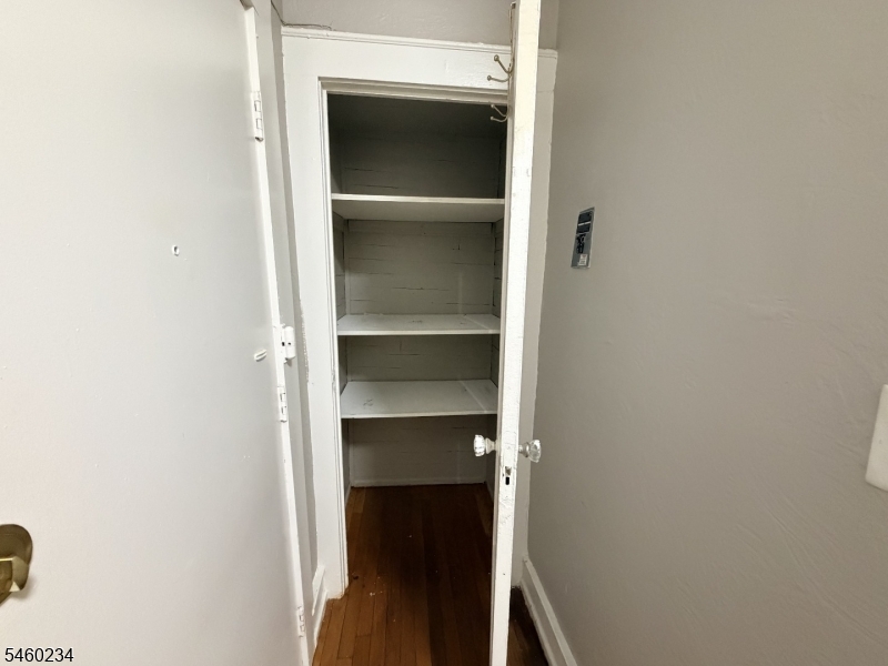 17 Elwood Pl Apt 304 Newark NJ 07104