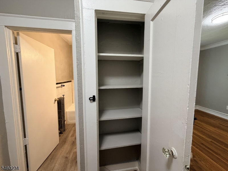 17 Elwood Pl Apt 304 Newark NJ 07104
