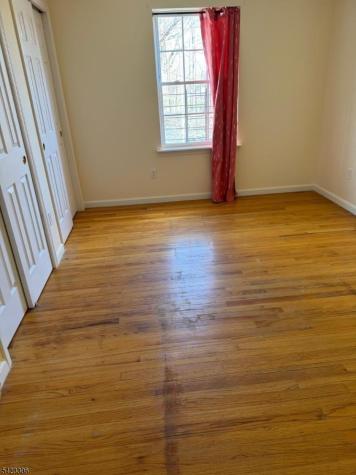 17 Parkway Dr.west East Orange NJ 07017