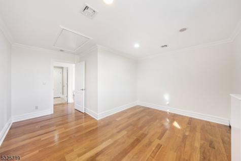 367 Union Valley Road West Milford NJ 07435