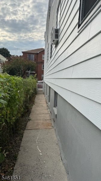 38 Smith Street Newark NJ 07106