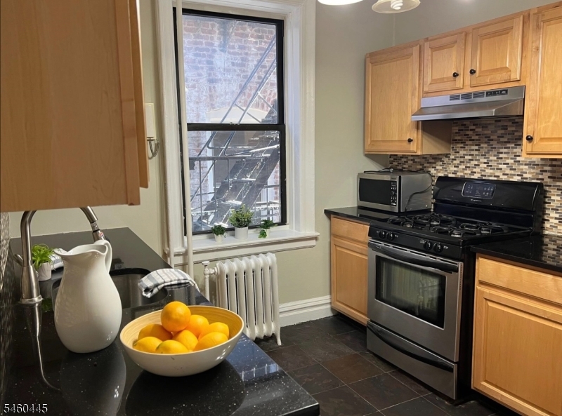 321 79TH Street North Bergen NJ 07047