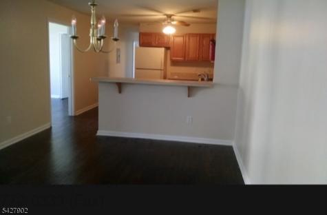37 Parkside Court Wayne NJ 07470
