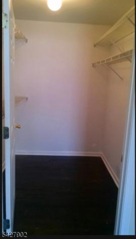 37 Parkside Court Wayne NJ 07470