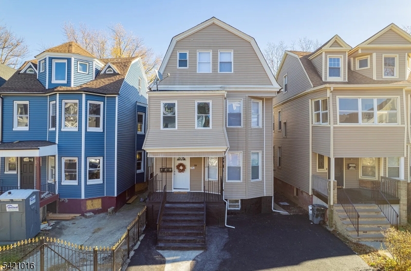 110 N 17th Street East Orange NJ 07017