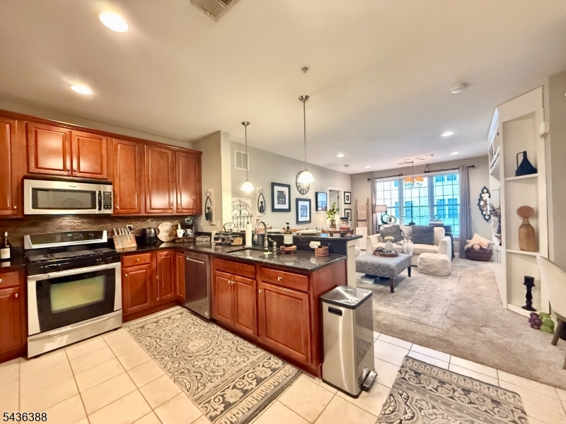 6209 Brookhaven Court Riverdale NJ 07457