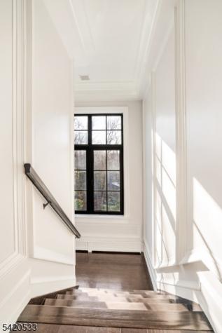 6 Deer Trail Road Saddle River NJ 07458