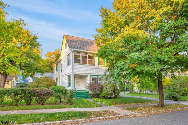 26 Howe Avenue Montclair NJ 07042