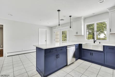 136 Carlough Road Upper Saddle River NJ 07458