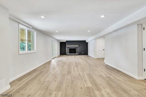 136 Carlough Road Upper Saddle River NJ 07458
