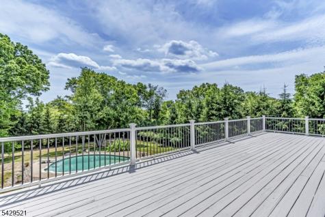 136 Carlough Road Upper Saddle River NJ 07458